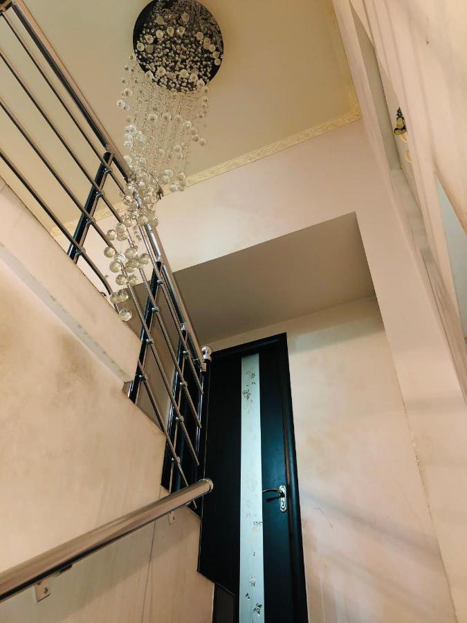 Sev Group Hostel Yerevan Bagian luar foto