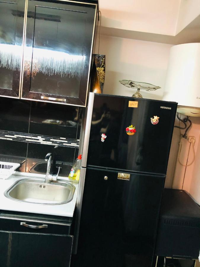 Sev Group Hostel Yerevan Bagian luar foto