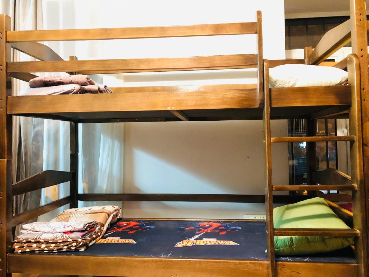 Sev Group Hostel Yerevan Bagian luar foto