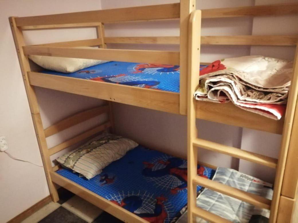 Sev Group Hostel Yerevan Bagian luar foto